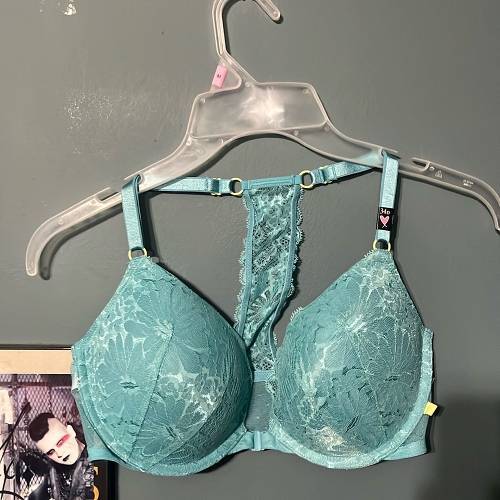 NWT Victoria’s Secret Bra